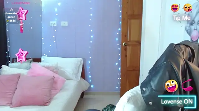 Paulina 627 online show from 10/10/25, 03:44