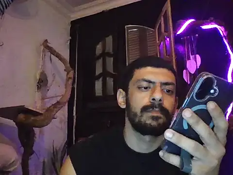kaiilopeez online show from 10/23/25, 08:24