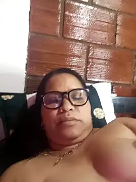 Snapshot of Sikiu_40 chatting on 01/21/25, 08:30 Sikiu 40 online show from 01/21/25, 08:30