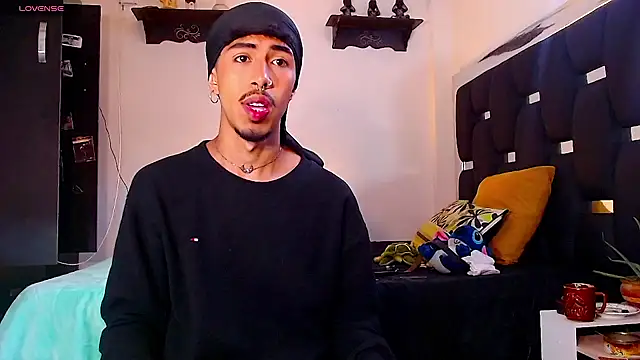 RyanRizzo online show from 12/23/24, 07:41