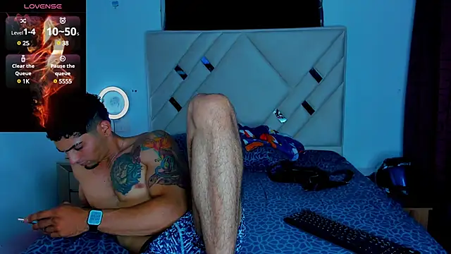 Rich boy01 online show from 01/02/25, 02:43