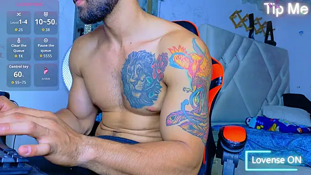 Rich boy01 online show from 01/13/26, 04:34