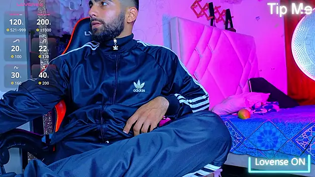 Rich boy01 online show from 01/31/26, 08:40