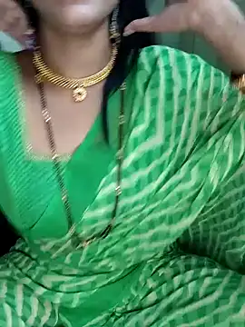 Snapshot of PUNAM_BABY1 chatting on 01/14/25, 10:17 PUNAM BABY1 online show from 01/14/25, 10:17