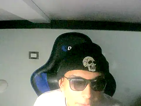 mateomalp675 90 online show from 01/15/26, 06:00