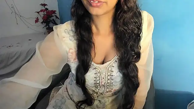 aarjulove online show from 10/29/25, 08:49