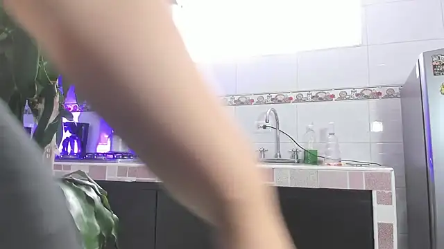 Emma-evans online show from 03/03/25, 07:06