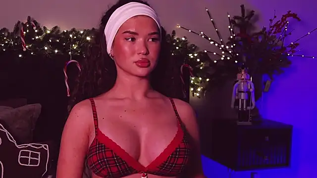 Denise Garciia online show from 01/06/25, 05:27