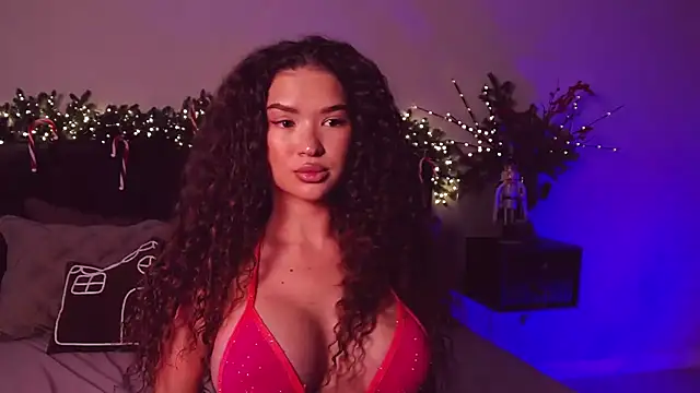 Denise Garciia online show from 01/17/25, 01:24