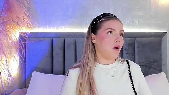 GaiaBaker online show from 10/20/25, 02:06