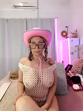 lolavalecuatro online show from 11/20/25, 05:23