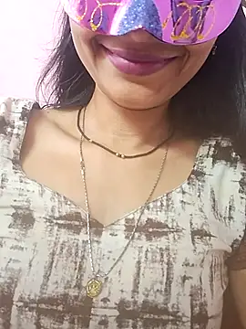 Nandinip2706 online show from 06/27/26, 10:09