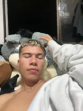 Logan smith1 online show from 02/02/25, 02:17