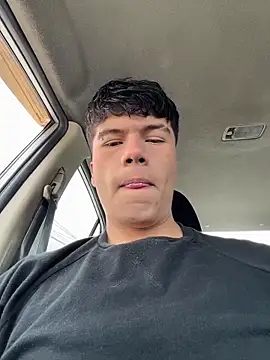 Logan smith1 online show from 10/28/25, 06:32