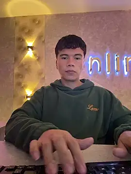 Logan smith1 online show from 12/20/25, 05:03