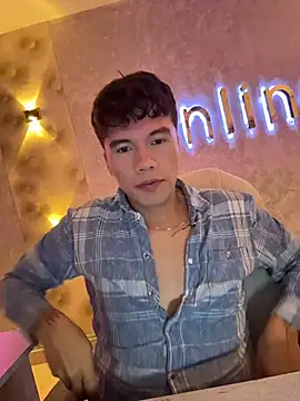 Logan smith1 online show from 01/06/26, 06:28