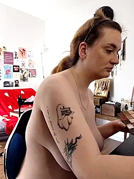 Snapshot of PrincesseMalicia chatting on 03/24/26, 02:55 PrincesseMalicia online show from 03/24/26, 02:55