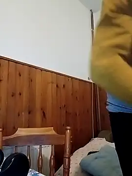 Snapshot of GrofLicno chatting on 01/12/25, 08:25 GrofLicno online show from 01/12/25, 08:25