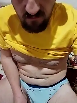 Snapshot of GrofLicno chatting on 02/20/25, 10:04 GrofLicno online show from 02/20/25, 10:04