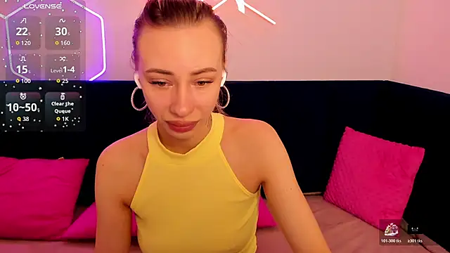 Diana Garrett online show from 02/08/26, 01:42