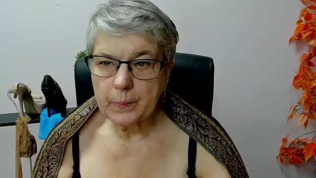 IrisDream online show from 01/22/25, 10:50