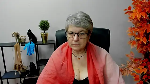 IrisDream online show from 01/31/25, 01:23