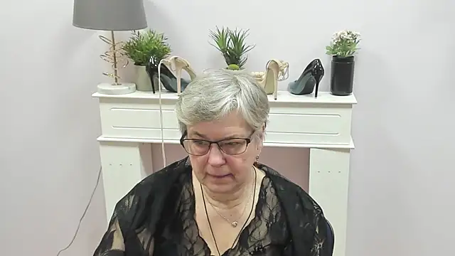 IrisDream online show from 02/04/26, 07:25