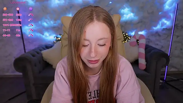 SilverrMoon online show from 02/04/25, 11:16