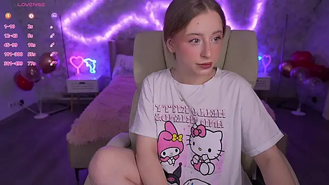 SilverrMoon online show from 02/18/25, 08:03