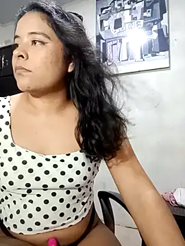 Bruno Iris sex online show from 10/02/25, 03:46