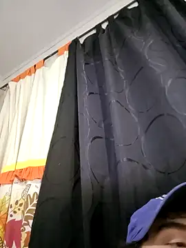 Bruno Iris sex online show from 10/03/25, 03:14