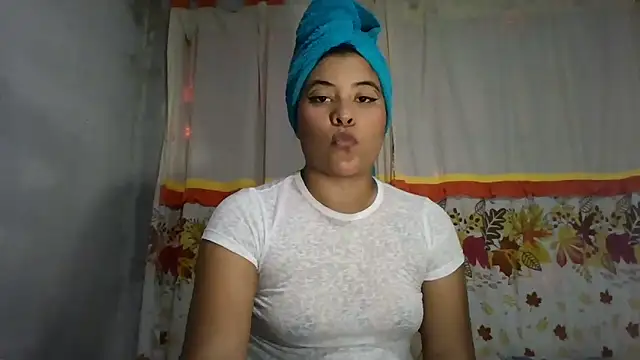 Bruno Iris sex online show from 12/14/25, 02:28