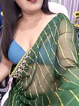 Snapshot of Cute-Raashii chatting on 03/18/26, 12:36 Cute-Raashii online show from 03/18/26, 12:36