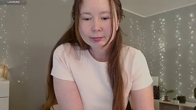 nextdoorbabygirl online show from 03/17/25, 08:19