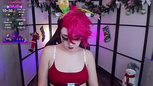 Snapshot of Aki__Ra chatting on 12/22/24, 01:22 Aki Ra online show from 12/22/24, 01:22