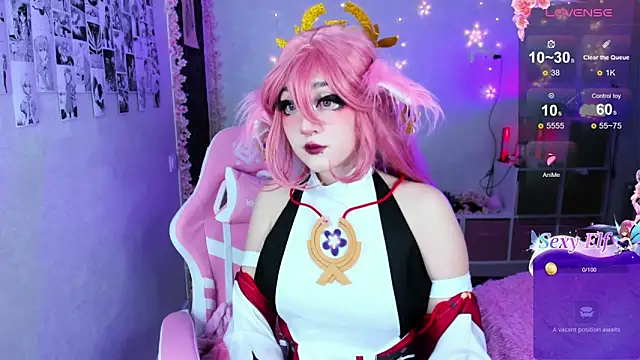 Snapshot of Aki__Ra chatting on 02/12/25, 09:01 Aki Ra online show from 02/12/25, 09:01