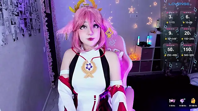 Snapshot of Aki__Ra chatting on 02/28/25, 08:39 Aki Ra online show from 02/28/25, 08:39