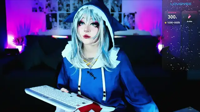 Snapshot of Aki__Ra chatting on 10/05/25, 10:18 Aki Ra online show from 10/05/25, 10:18