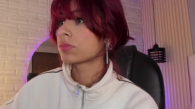 cloe  palmer online show from 12/11/24, 03:58