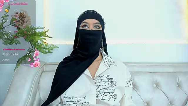 Snapshot of iiris_ chatting on 03/14/25, 01:35 iiris  online show from 03/14/25, 01:35