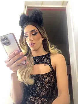 Snapshot of briana_sex32 chatting on 01/09/26, 07:00 briana sex32 online show from 01/09/26, 07:00