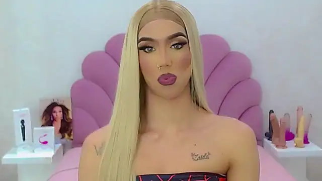 Snapshot of briana_sex32 chatting on 02/20/26, 04:09 briana sex32 online show from 02/20/26, 04:09