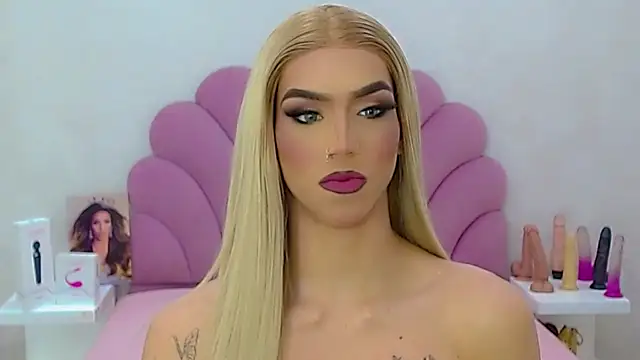 Snapshot of briana_sex32 chatting on 02/22/26, 05:40 briana sex32 online show from 02/22/26, 05:40