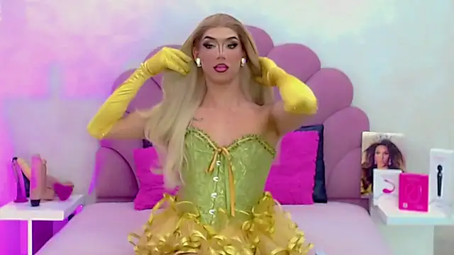 Snapshot of briana_sex32 chatting on 03/09/26, 12:36 briana sex32 online show from 03/09/26, 12:36