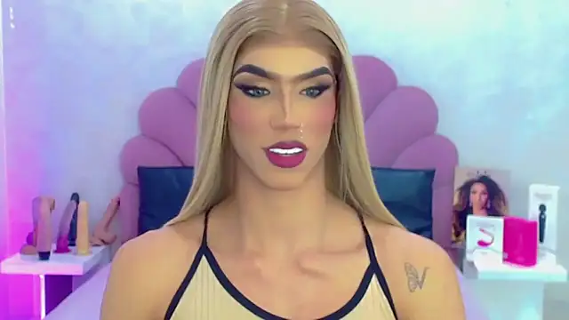 Snapshot of briana_sex32 chatting on 04/05/26, 08:22 briana sex32 online show from 04/05/26, 08:22