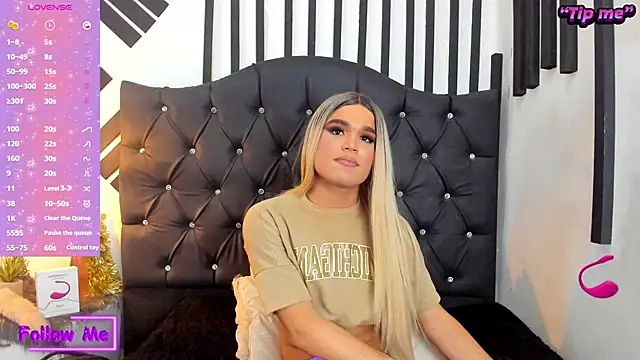 Snapshot of AllisonsweetZ chatting on 12/29/24, 07:53 AllisonsweetZ online show from 12/29/24, 07:53