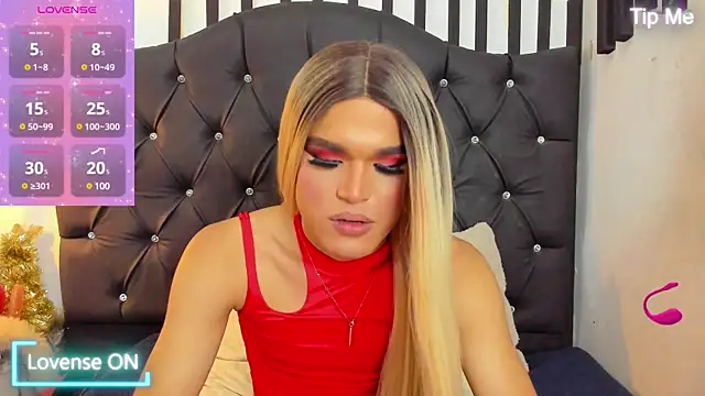 Snapshot of AllisonsweetZ chatting on 01/14/25, 08:04 AllisonsweetZ online show from 01/14/25, 08:04