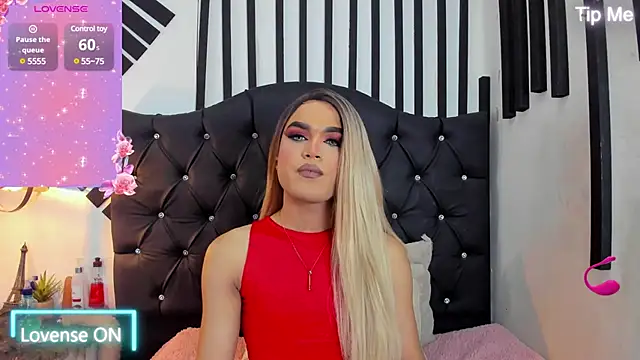 Snapshot of AllisonsweetZ chatting on 03/02/25, 08:18 AllisonsweetZ online show from 03/02/25, 08:18