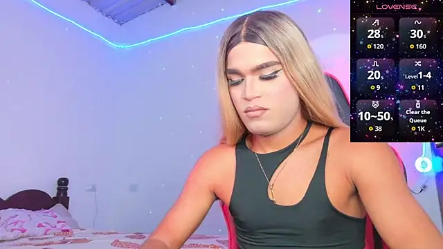 Snapshot of AllisonsweetZ chatting on 10/05/25, 01:09 AllisonsweetZ online show from 10/05/25, 01:09