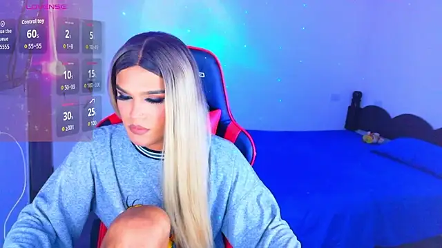 Snapshot of AllisonsweetZ chatting on 03/25/26, 04:35 AllisonsweetZ online show from 03/25/26, 04:35